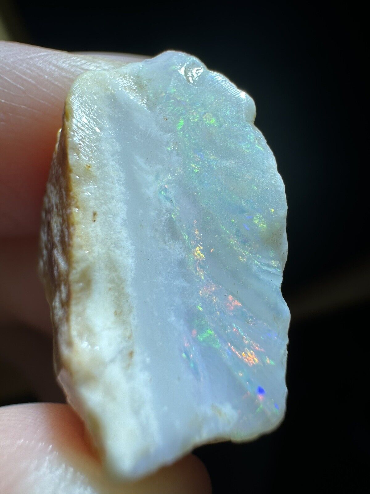 21.7 Carats Solid Rough Coober Pedy Opal Piece with Beautiful Colour B1