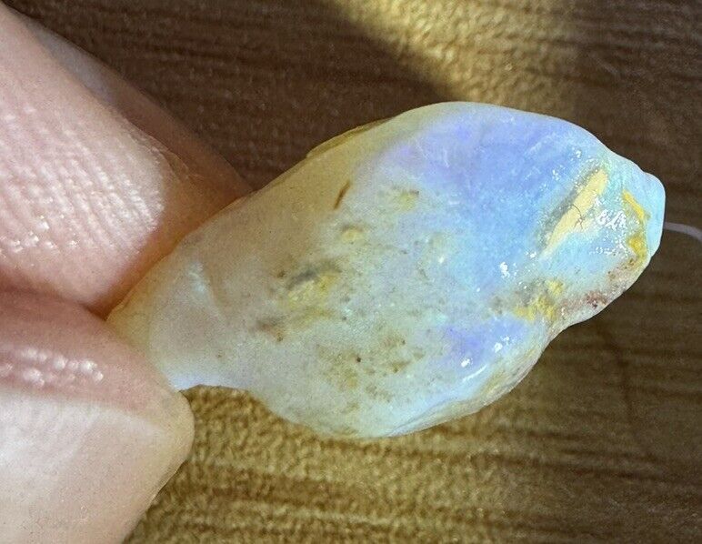 9.65 Carats Solid Rough Coober Pedy Opal Piece with Beautiful Colour B1