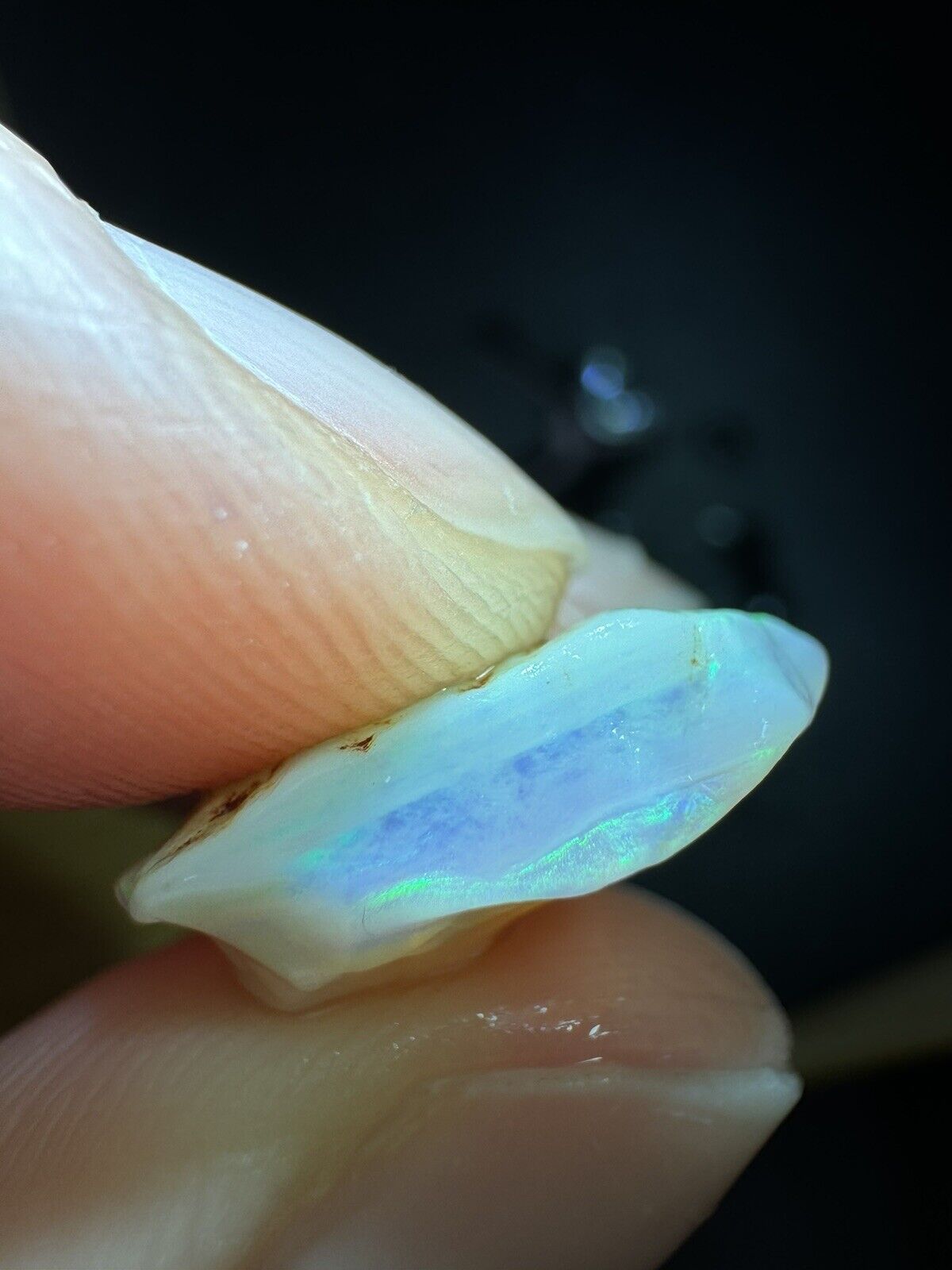 5.4 Carats Solid Rough Coober Pedy Opal Piece with Beautiful Colour May T