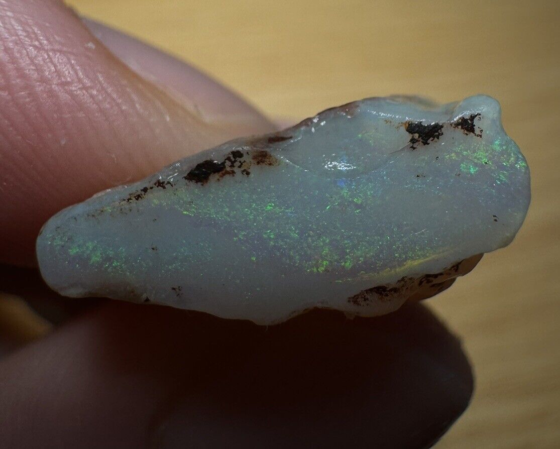 10 Carats Solid Rough Coober Pedy Opal Piece with Beautiful Colour B1
