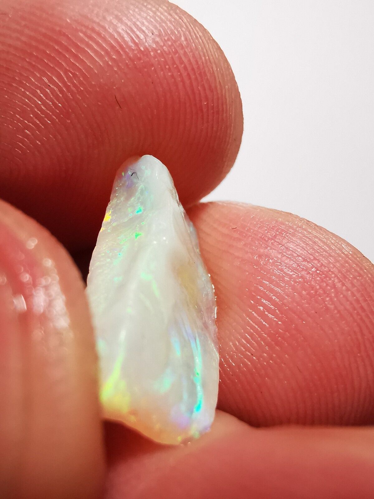 Opal rough Coober Pedy 3.4ct B1 Piece with Beautiful Colour