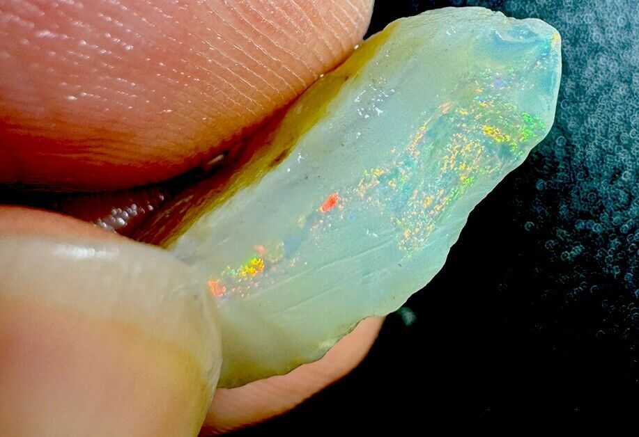8.2 Carats Solid Rough Coober Pedy Opal Piece with Beautiful Colour