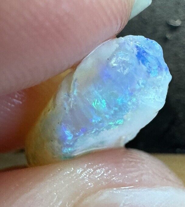3.5 Carats Solid Rough Coober Pedy Opal Piece with Beautiful Colour