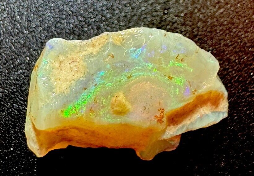 6.6 Carats Solid Rough Coober Pedy Opal Piece with Beautiful Colour