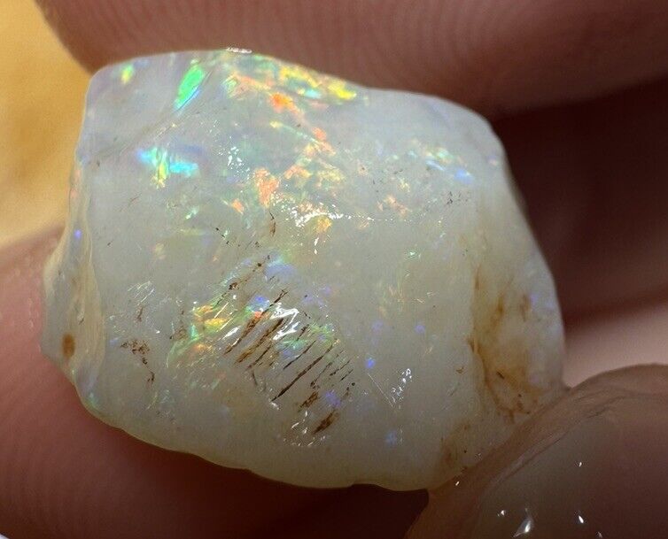 7.8 Carats Solid Rough Coober Pedy Opal Piece with Beautiful Colour B1 shell