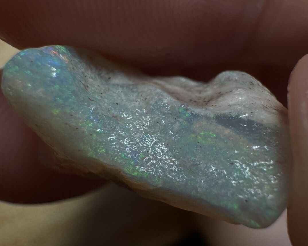 7.15Carats Solid Rough Coober Pedy Opal Piece with Beautiful Colour B1