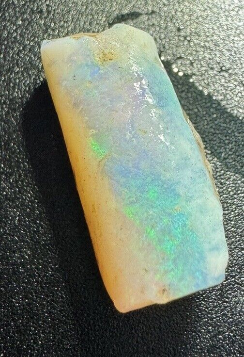 8.6 Carats Solid Rough Coober Pedy Opal Piece with Beautiful Colour