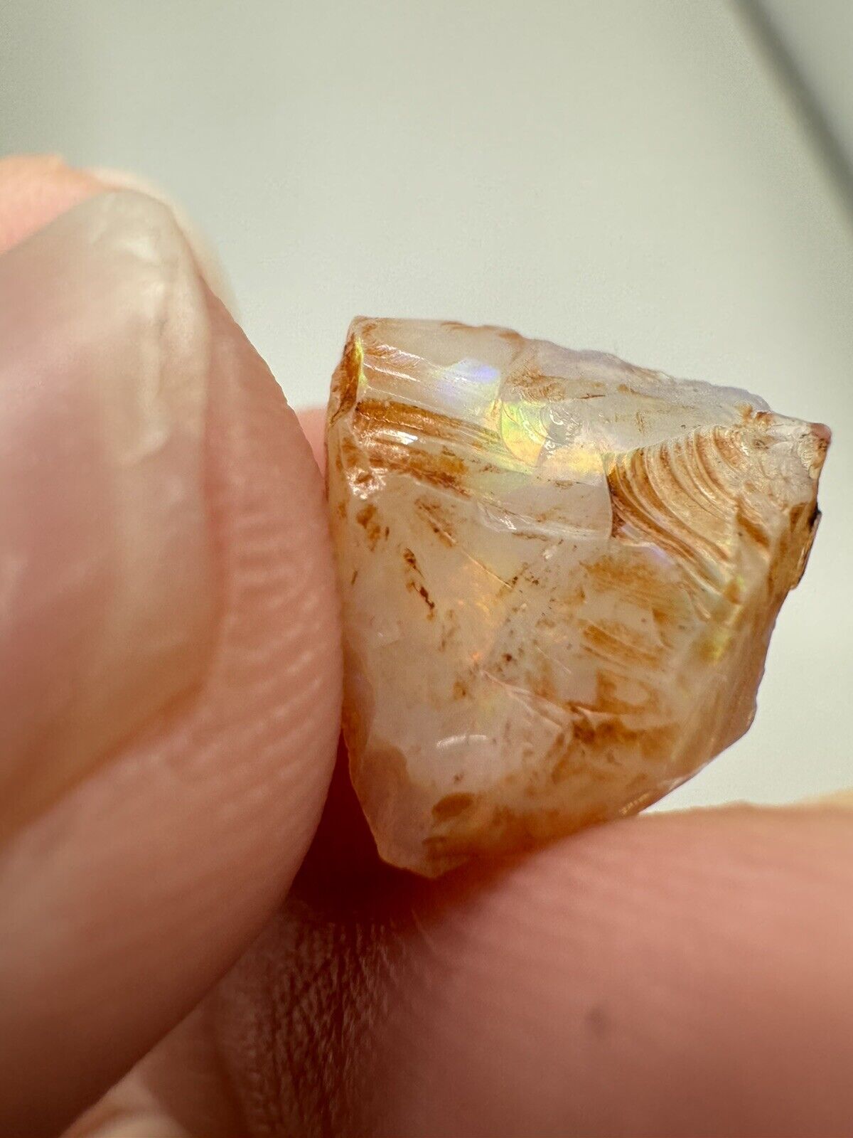 2.1 Carats Solid Rough Coober Pedy Opal Piece with Beautiful Colour