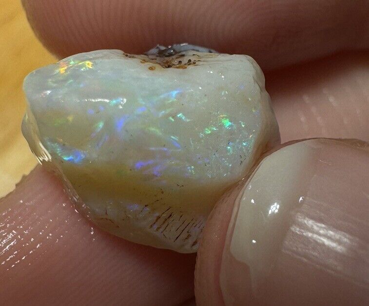 7.8 Carats Solid Rough Coober Pedy Opal Piece with Beautiful Colour B1 shell