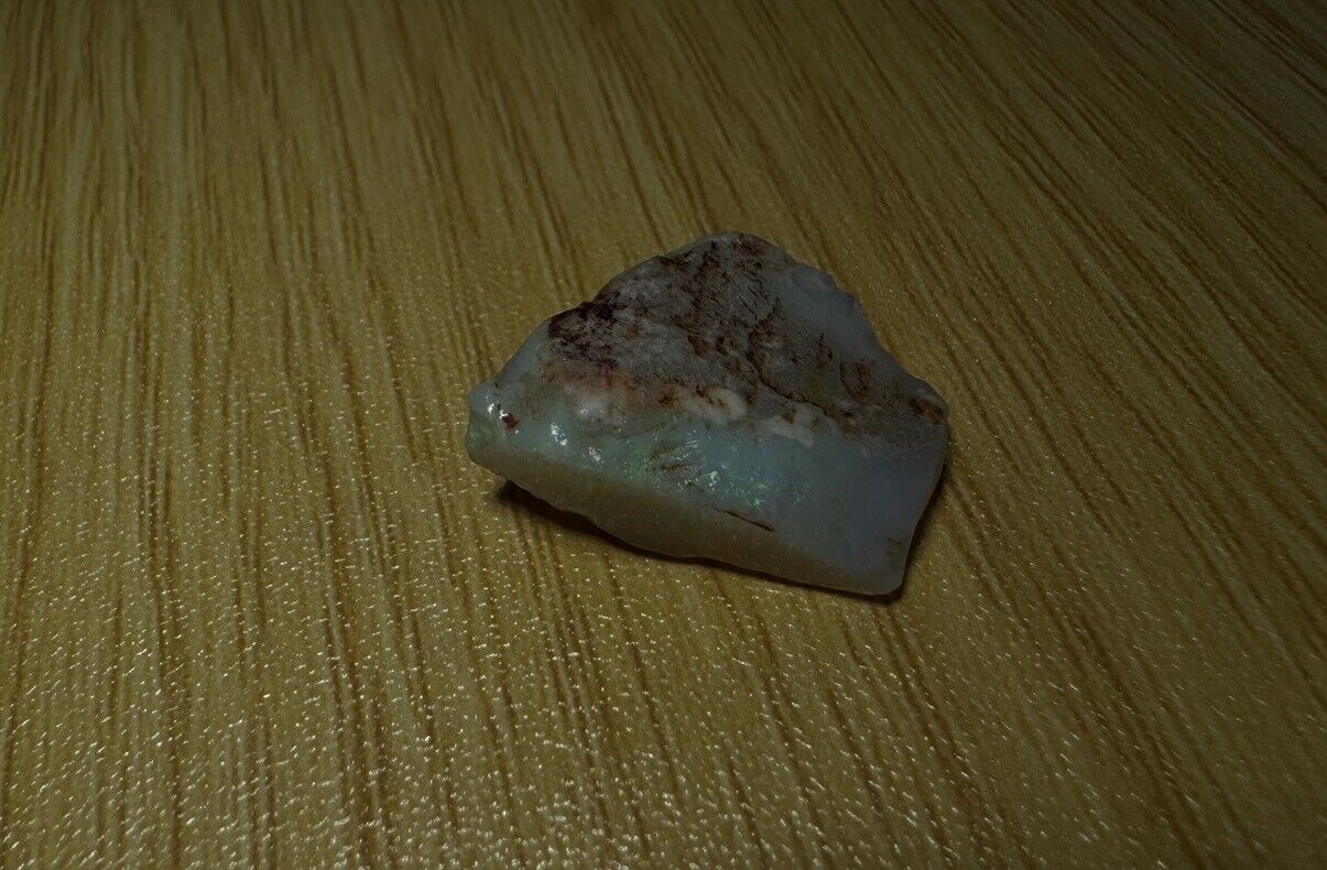 10 Carats Solid Rough Coober Pedy Opal Piece with Beautiful Colour B1
