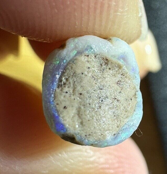 8.6 Carats Solid Rough Coober Pedy Opal Piece with Beautiful Colour