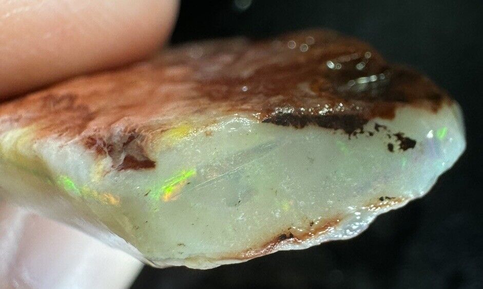33.7 Carats Solid Rough Coober Pedy Opal Piece with Beautiful Colour B1