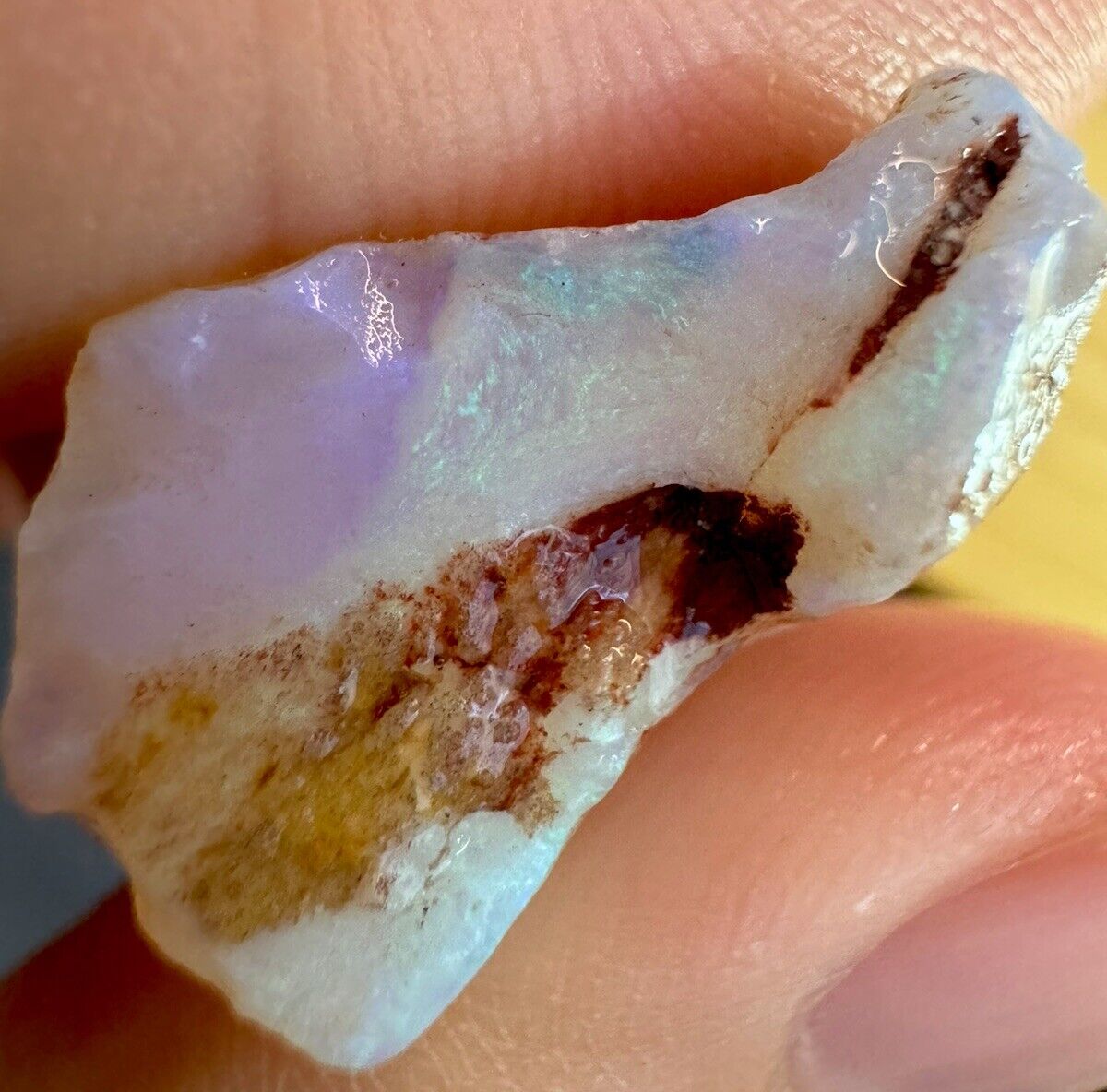 18.36 Carats Solid Rough Coober Pedy Opal Piece with Beautiful Colour