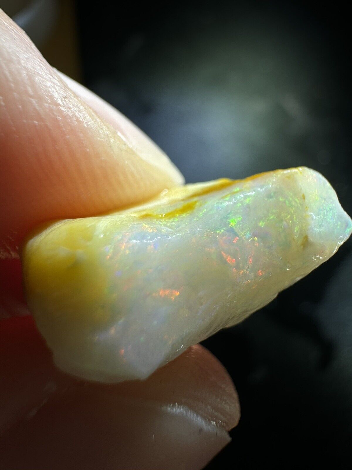 7.7 Carats Solid Rough Coober Pedy Opal Piece with Beautiful Colour B1