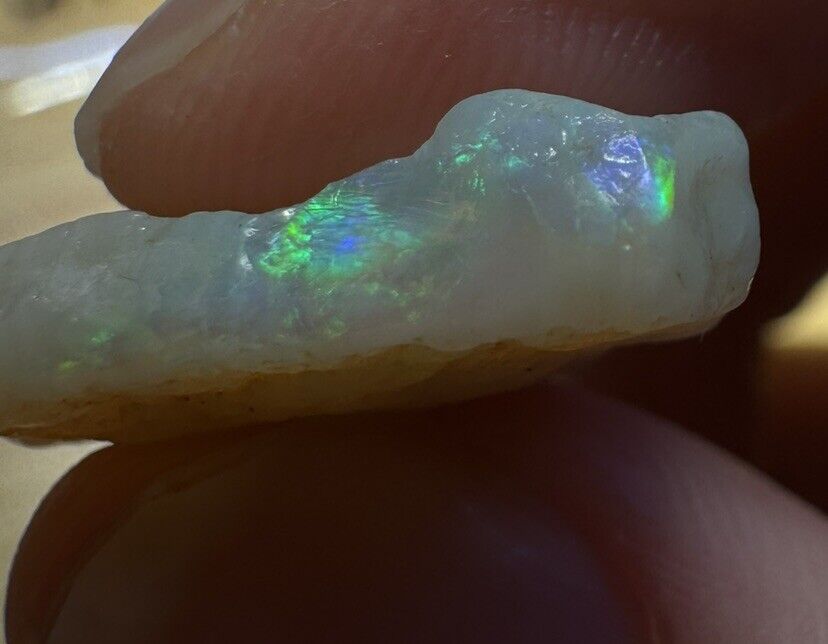 11.3 Carats Solid Rough Coober Pedy Opal Piece with Beautiful Colour B1