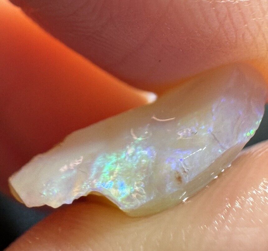 7.9 Carats Solid Rough Coober Pedy Opal Piece with Beautiful Colour