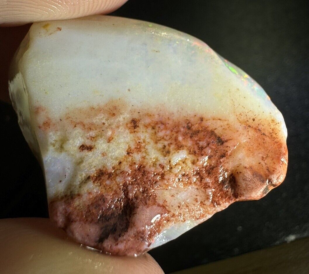 22.3 Carats Solid Rough Coober Pedy Opal Piece with Beautiful Colour B1