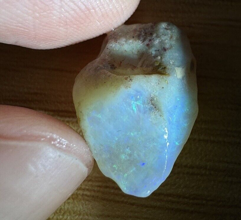 9.65 Carats Solid Rough Coober Pedy Opal Piece with Beautiful Colour B1