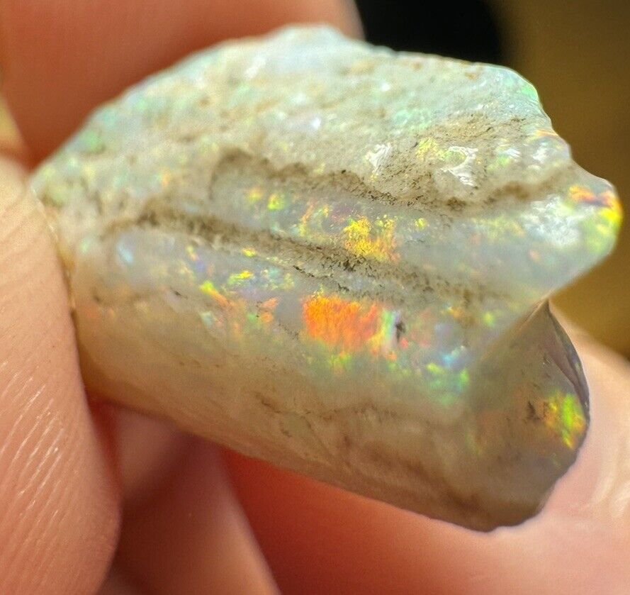 6.6 Carats Solid Rough Coober Pedy Opal Piece with Beautiful Colour B1