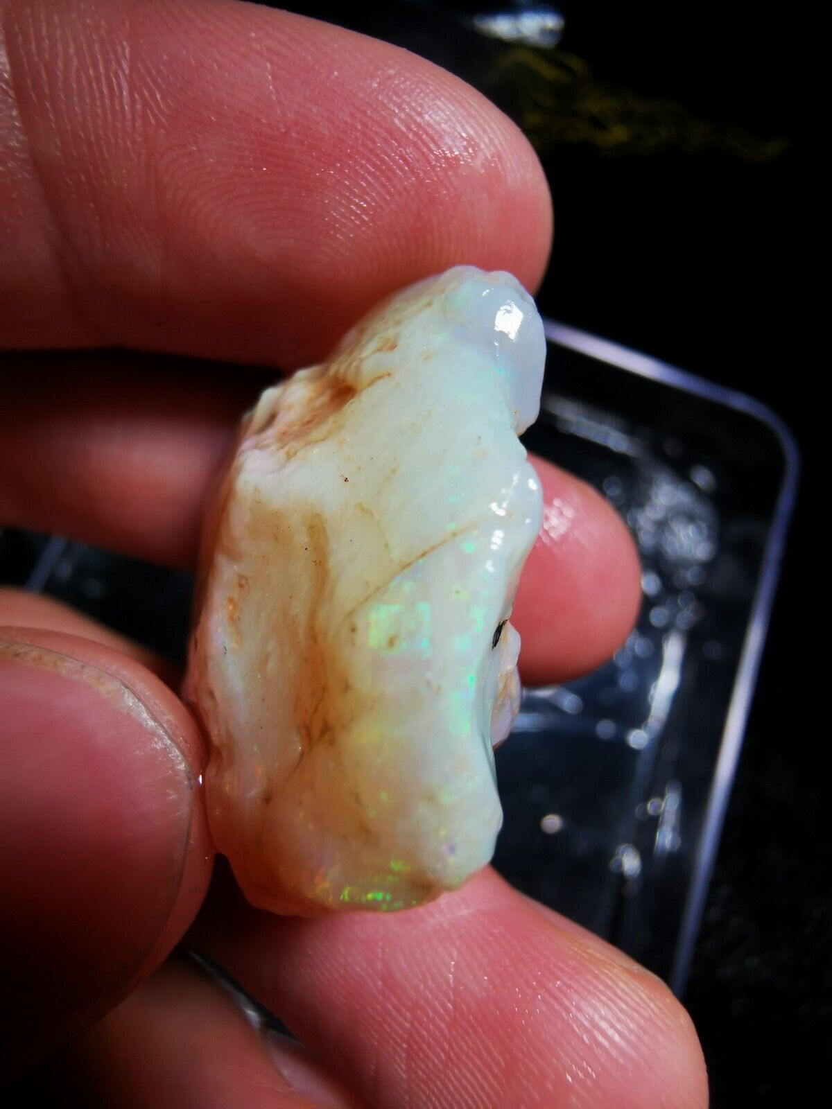 53.1 Carats Solid Rough Coober Pedy Opal shell with Beautiful Colour