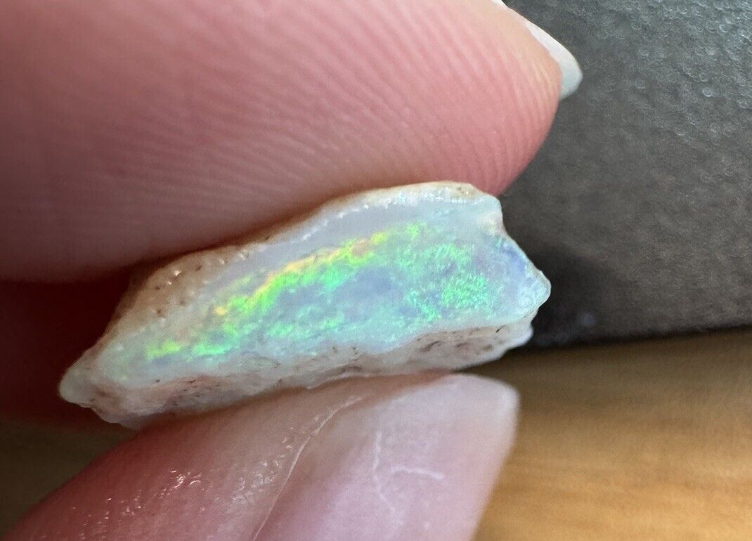 5.3 Carats Solid Rough Coober Pedy Opal Piece with Beautiful Colour