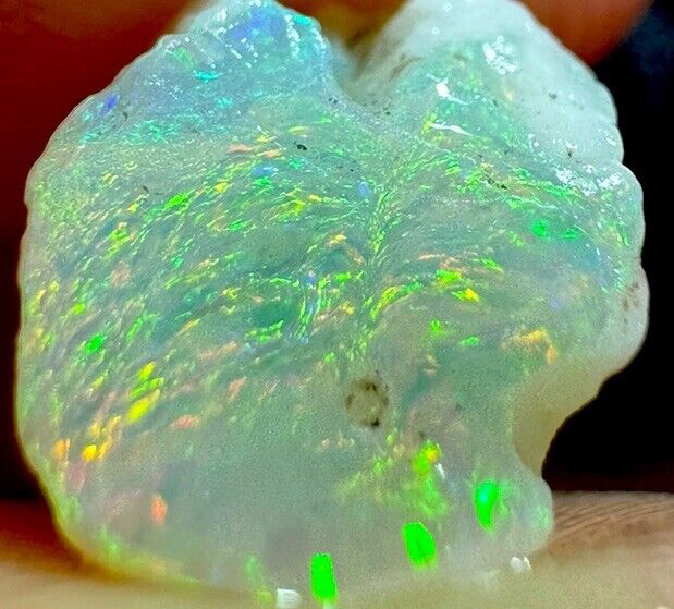 5.3 Carats Solid Rough Coober Pedy Opal Piece with Beautiful Colour