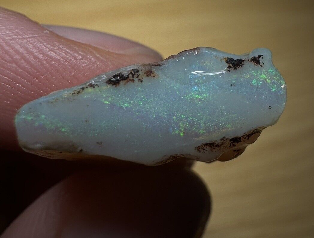 10 Carats Solid Rough Coober Pedy Opal Piece with Beautiful Colour B1