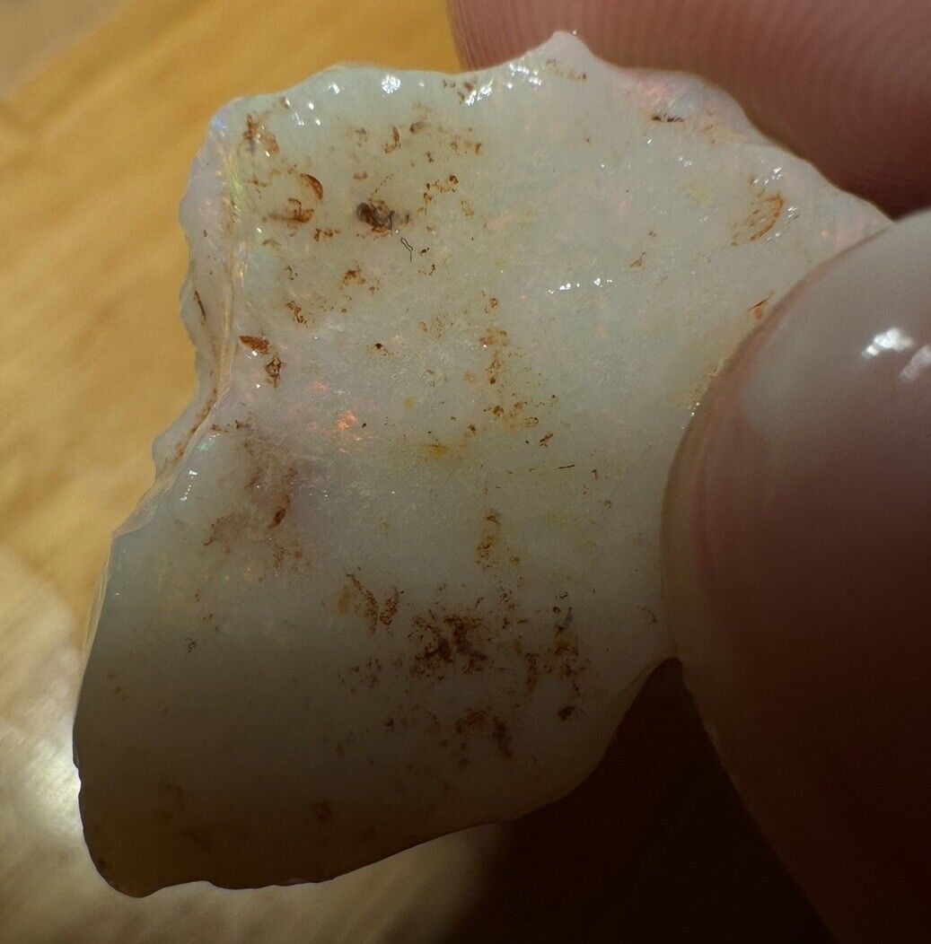 15.5 Carats Solid Rough Coober Pedy Opal Piece with Beautiful Colour B1 shell