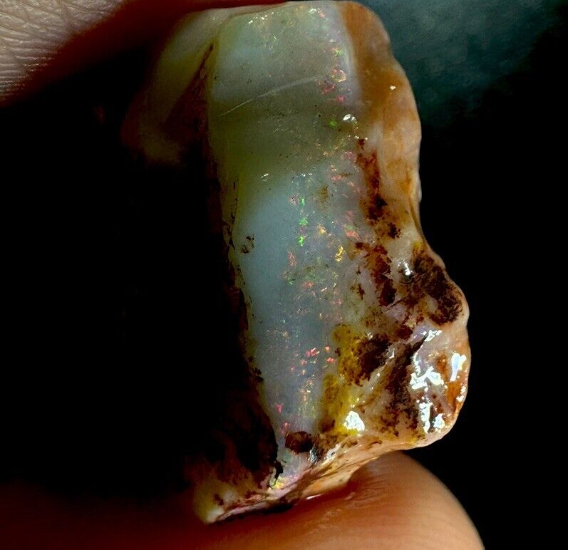 58.2 Carats Solid Rough Coober Pedy Opal Piece with Beautiful Colour B1