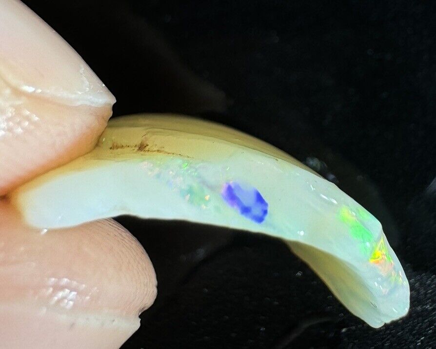 4.8 Carats Solid Rough Coober Pedy Opal Piece with Beautiful Colour B1