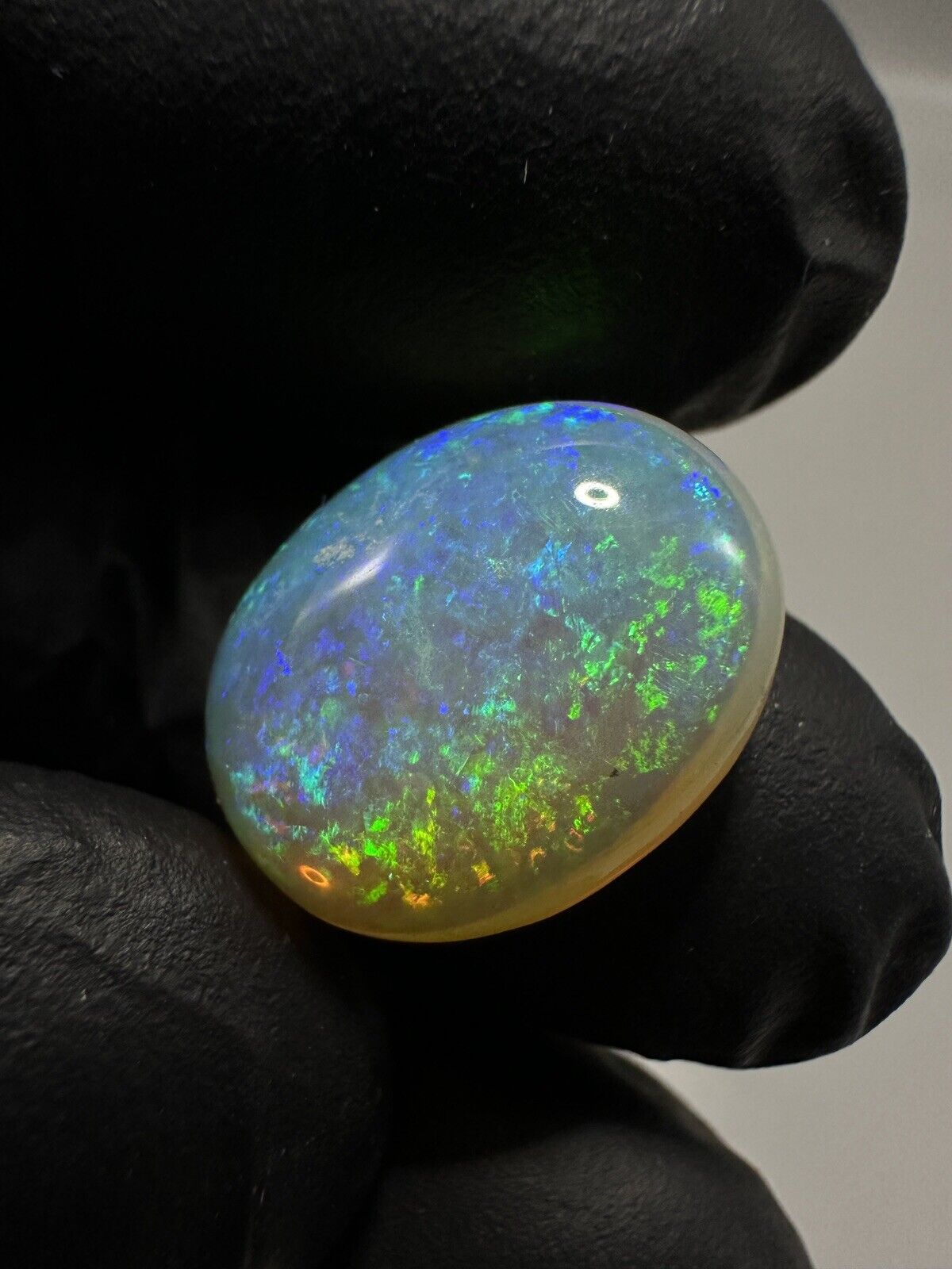 9.2 carats Crystal Opal cut stone Gem grade High Dome Oval With Beautiful Bright Colors