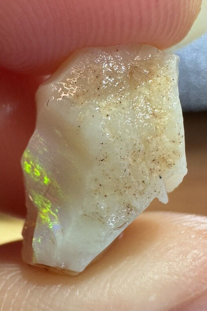 5.2 Carats Solid Rough Coober Pedy Opal Piece with Beautiful Colour