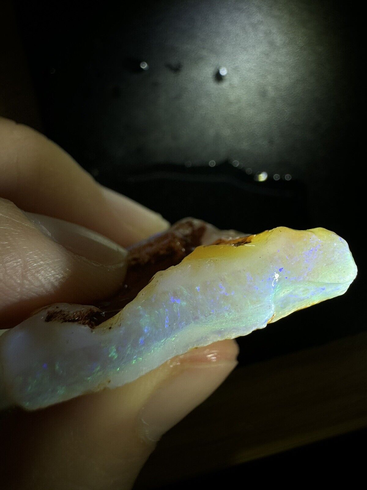 63.5 Carats Solid Rough Coober Pedy Opal Piece with Beautiful Colour B1
