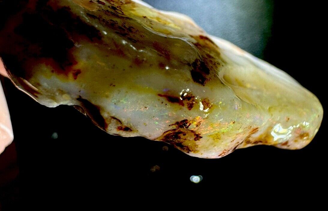 58.2 Carats Solid Rough Coober Pedy Opal Piece with Beautiful Colour B1