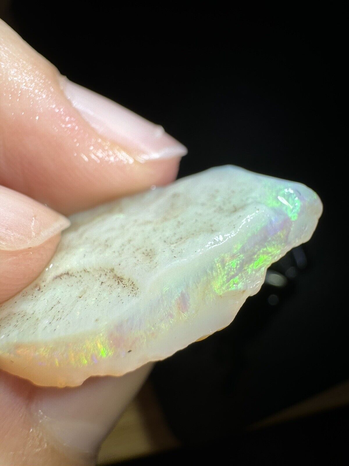 16.5 Carats Solid Rough Coober Pedy Opal Piece with Beautiful Colour