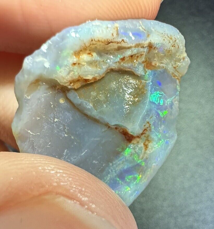 14.1 Carats Solid Rough Coober Pedy Opal Piece with Beautiful Colour