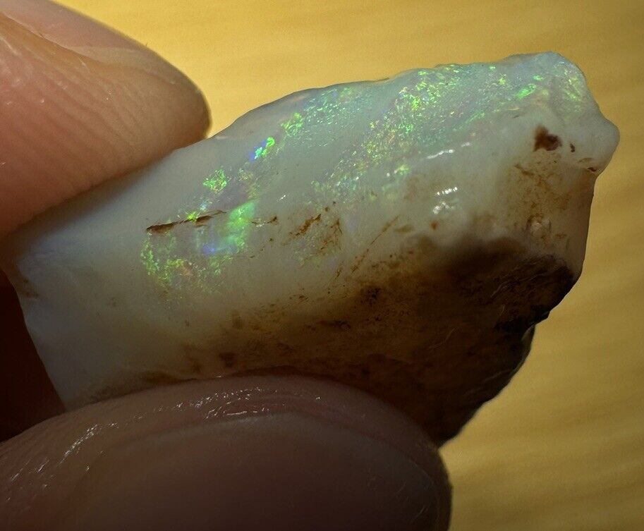 10 Carats Solid Rough Coober Pedy Opal Piece with Beautiful Colour B1