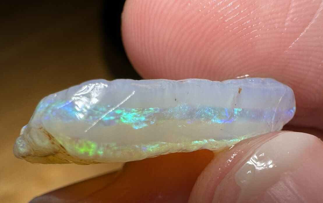 9.4 Carats Solid Rough Coober Pedy Opal Piece with Beautiful Colour B1