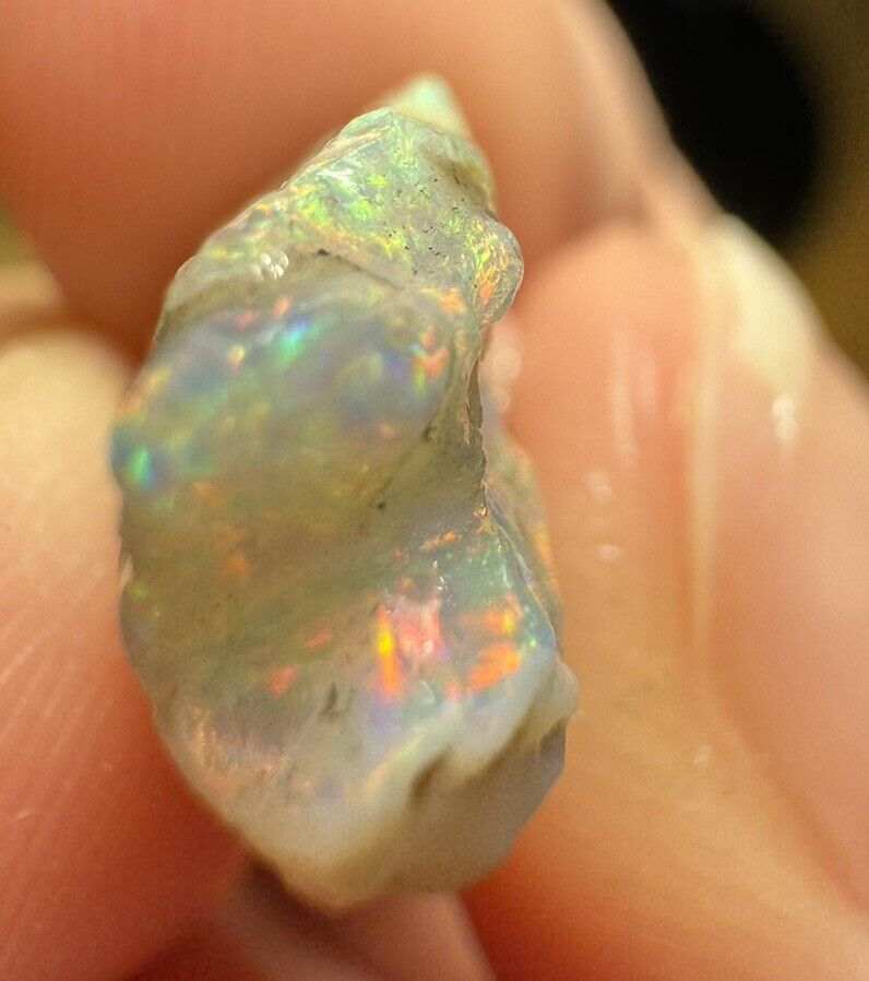 6.6 Carats Solid Rough Coober Pedy Opal Piece with Beautiful Colour B1