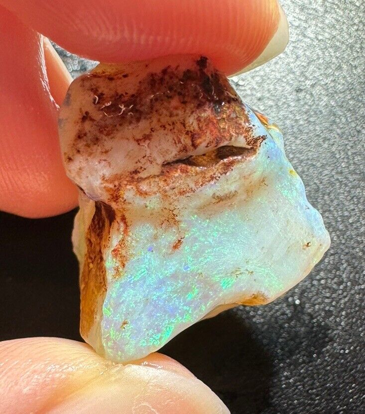 18.36 Carats Solid Rough Coober Pedy Opal Piece with Beautiful Colour