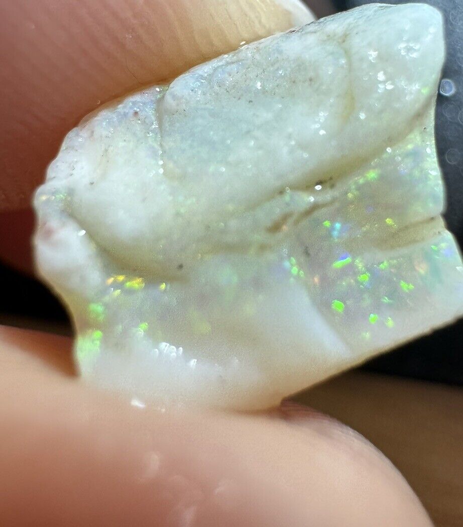 5.3 Carats Solid Rough Coober Pedy Opal Piece with Beautiful Colour
