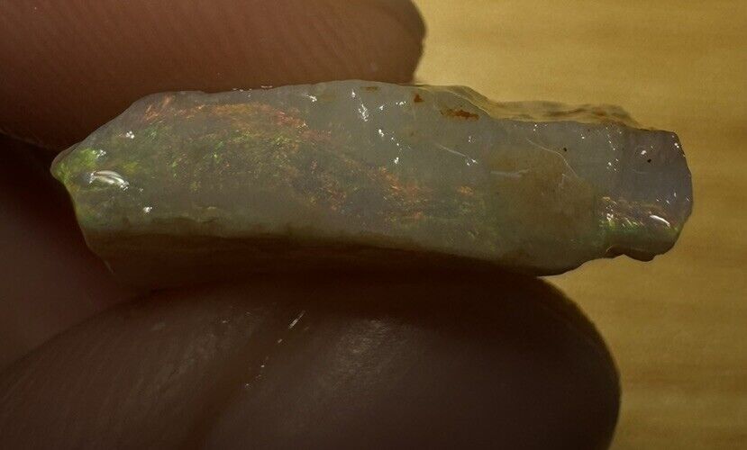 7.1 Carats Solid Rough Coober Pedy Opal Piece with Beautiful Colour B1