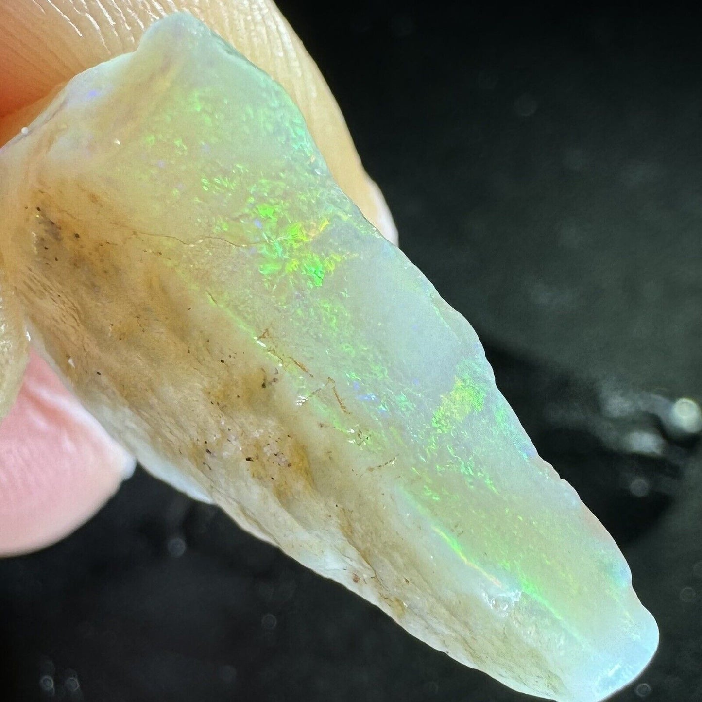 7 Carats Solid Rough Coober Pedy Opal Piece with Beautiful Colour B1