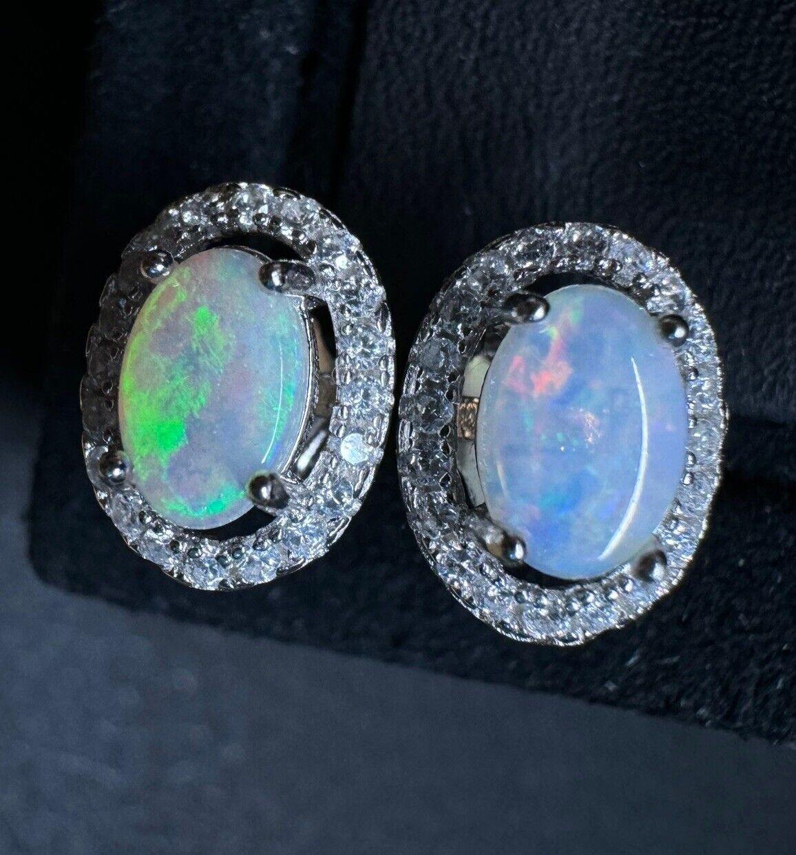 Earstuds Opal Pairs with Beautiful Colour C1-2220