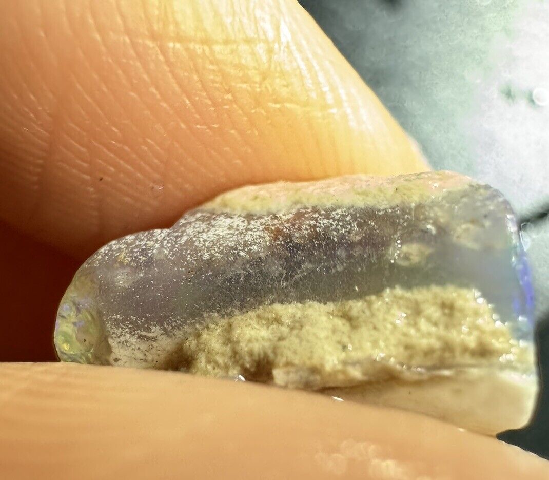 5 Carats Solid Rough Coober Pedy Opal Piece with Beautiful Colour pipe
