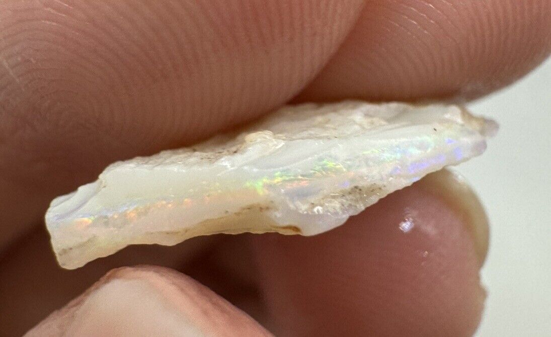 4.5 Carats Solid Rough Coober Pedy Opal Piece with Beautiful Colour