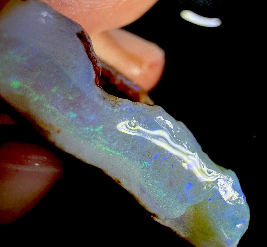 63.5 Carats Solid Rough Coober Pedy Opal Piece with Beautiful Colour B1