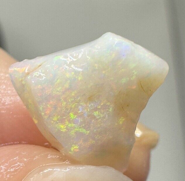 2.1 Carats Solid Rough Coober Pedy Opal Piece with Beautiful Colour