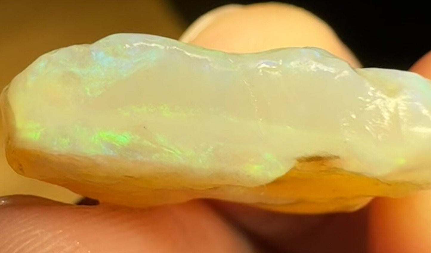 12.5 Carats Solid Rough Coober Pedy Opal Piece with Beautiful Colour B1 shell