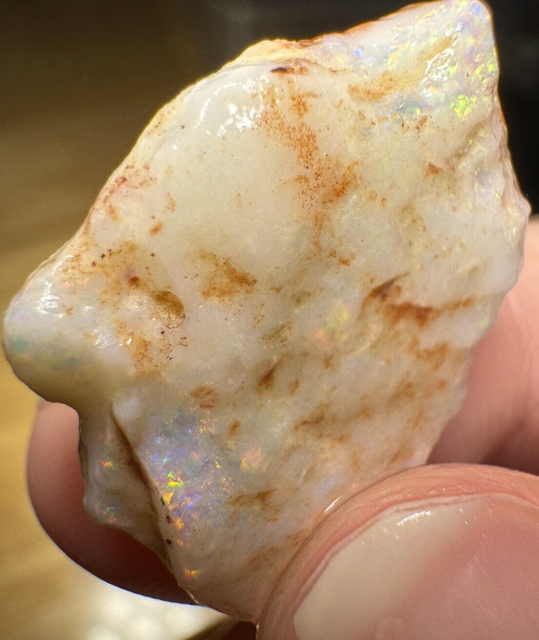 11.5 Carats Solid Rough Coober Pedy Opal Piece with Beautiful Colour B1 shell